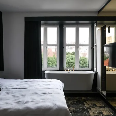 Maison Noire Westende-bad Incl Parking & Ontbijt Middelkerke